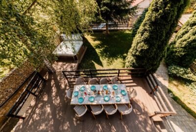 Iris Chalet