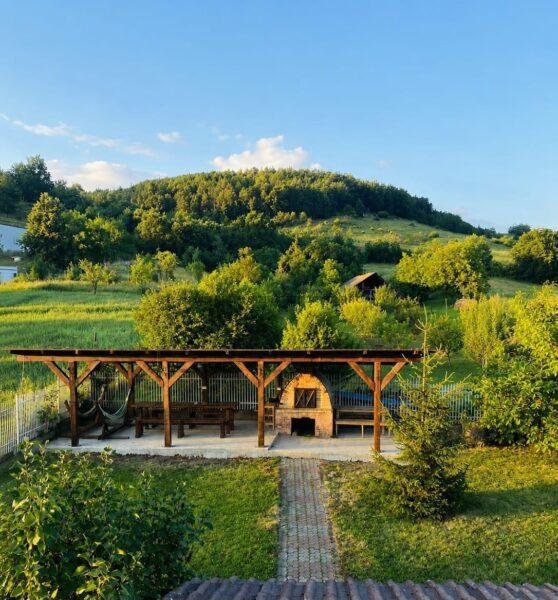 Vila Țara Hațegului