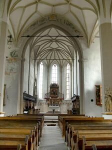 Biserica din Deal este mai mult decât un monument gotic