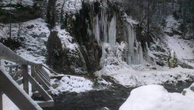 Cascada LA CHISATOARE