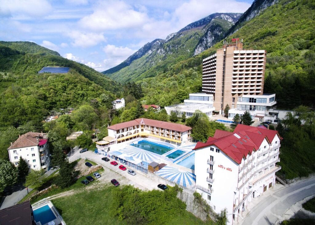 Hoteluri și centre SPA din Băile Herculane