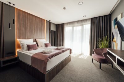 Salt Lake Hotel Sovata – Cazare lângă Lacul Ursu
