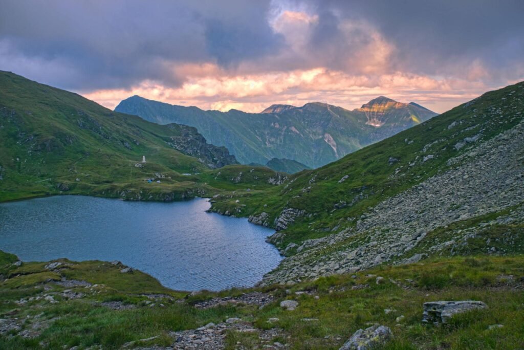 Lacul Capra din Munții Făgăraș