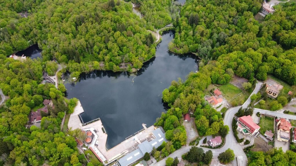Panorama stațiunii Sovata la răsărit.
