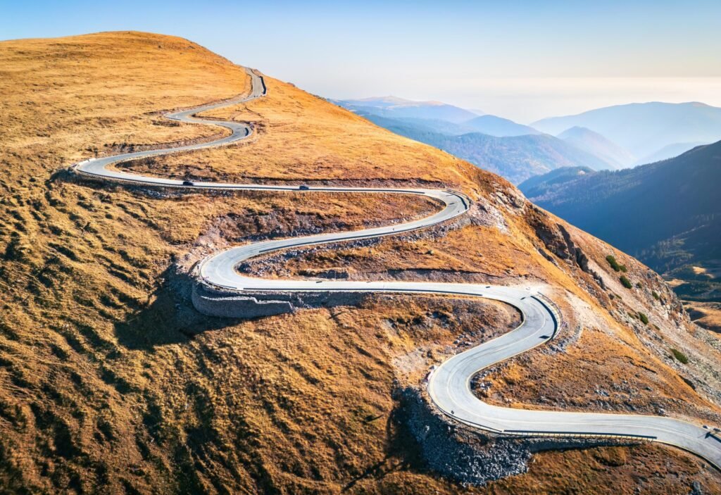 Transalpina în zona Munților Șureanu