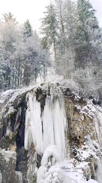 Cascada LA CHISATOARE