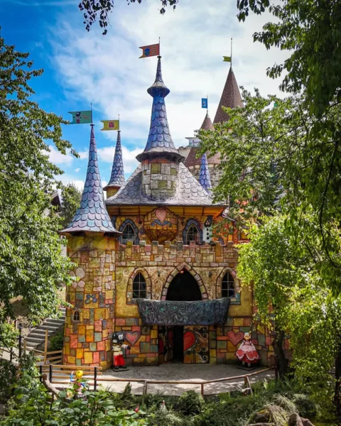 Valea cu Povești